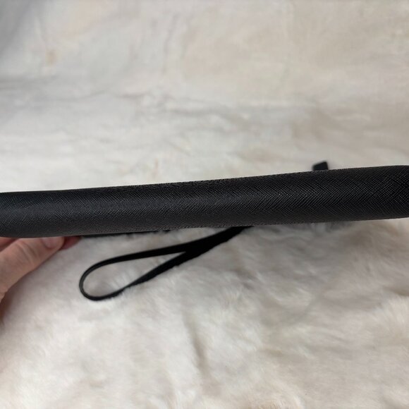 Calvin Klein Black Faux Saffiano Leather Zip Wristlet Clutch Wallet EUC - Picture 11 of 16